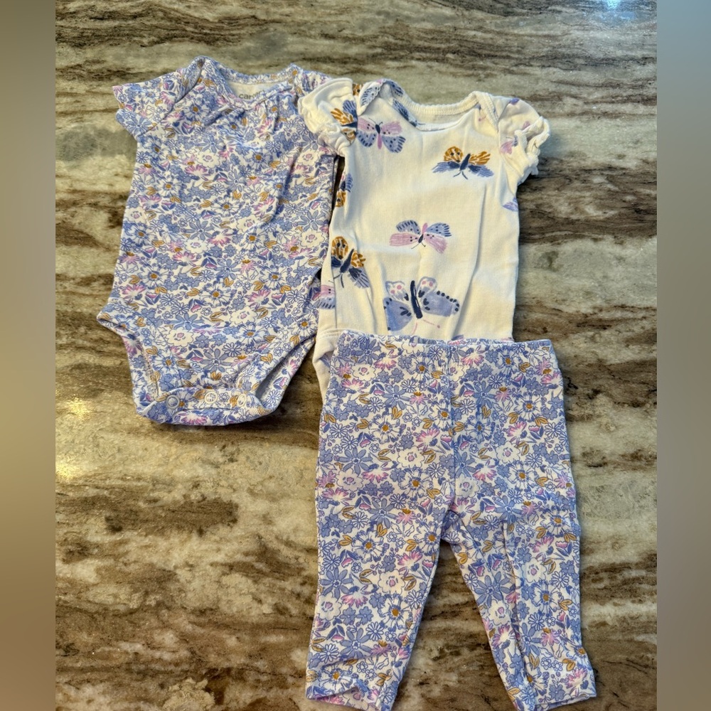 Carters newborn set